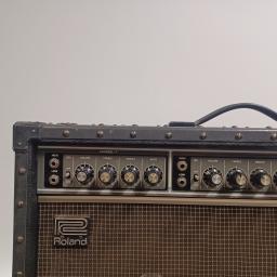 ROLAND JC-120