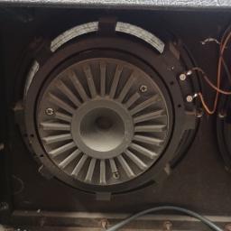 ROLAND JC-120