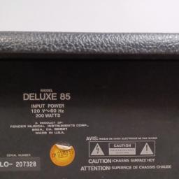 FENDER DELUXE 85
