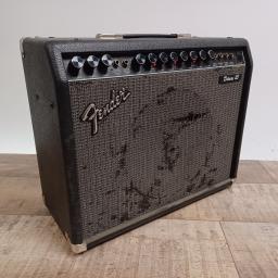 FENDER DELUXE 85
