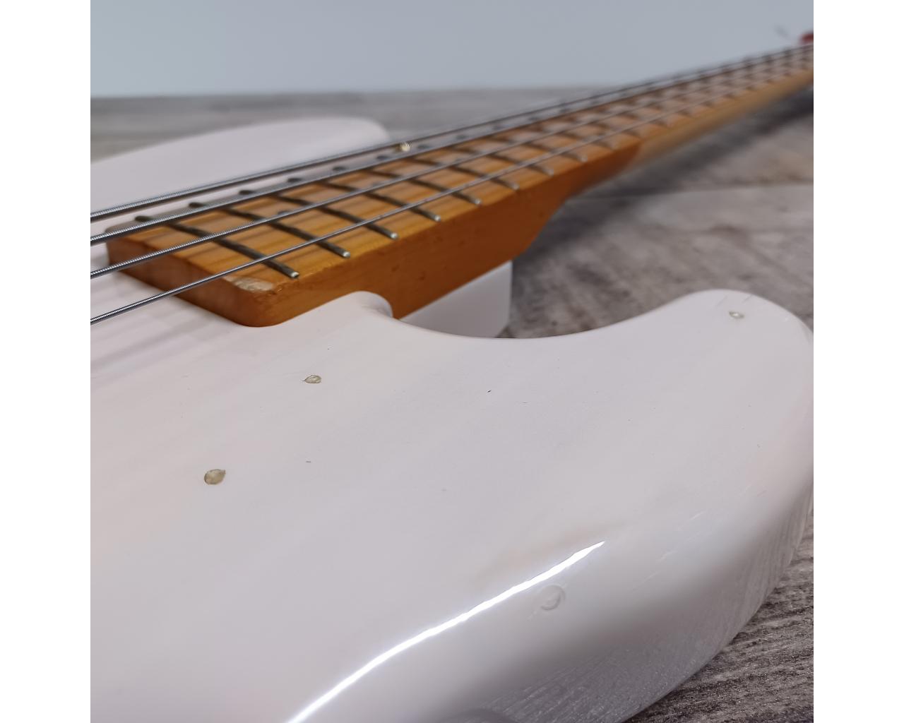 Squier Classic Vibe 50s Precision Bass relic