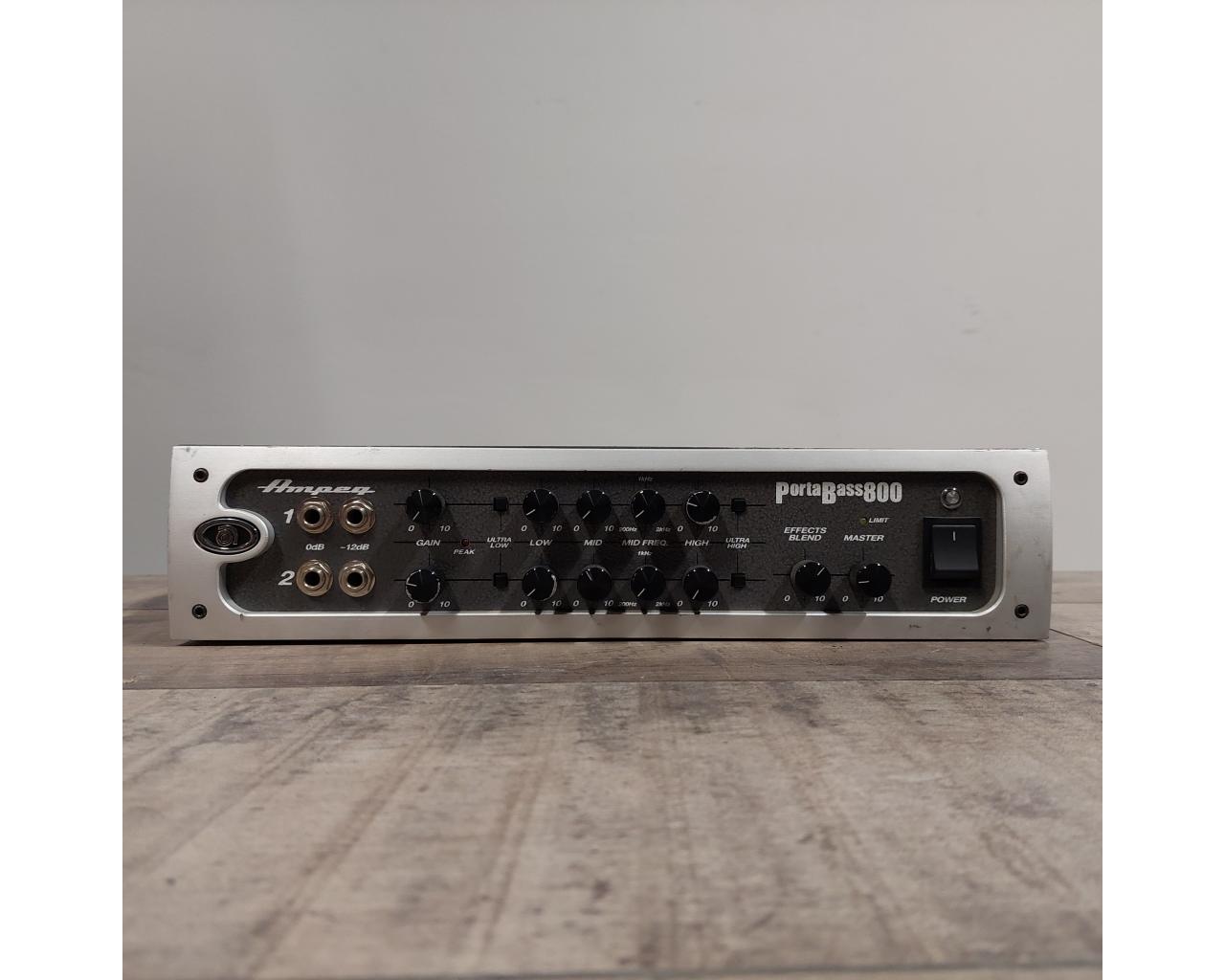 Ampeg Portabass PB800