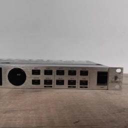 Behringer Virtualizer DSP1000