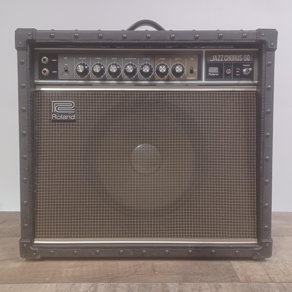 Roland JC-50