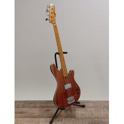 Yamaha Super Bass SB500