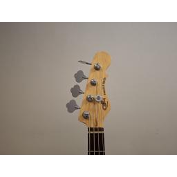 G&L Tribute Fallout gitara basowa 4 strunowa + pokrowiec