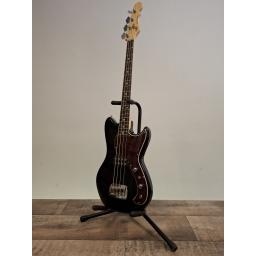 G&L Tribute Fallout gitara basowa 4 strunowa + pokrowiec
