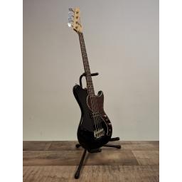 G&L Tribute Fallout gitara basowa 4 strunowa + pokrowiec