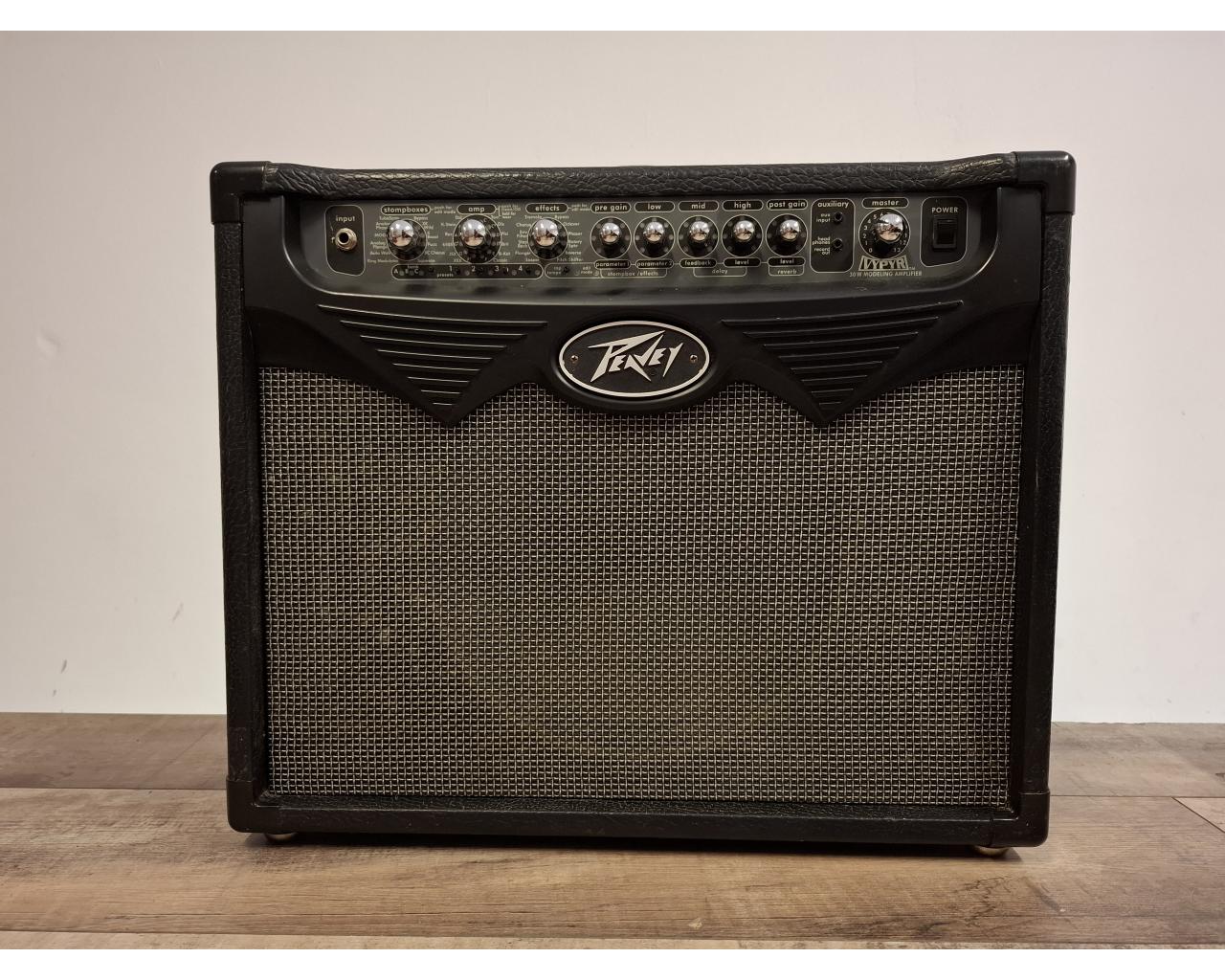 PEAVEY VYPYR 30