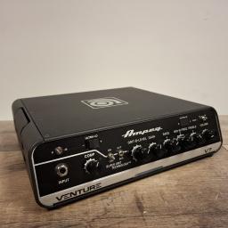 Ampeg Venture V7