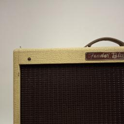FENDER BLUES DEVILLE 212 