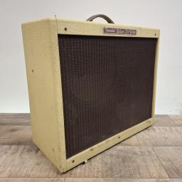 FENDER BLUES DEVILLE 212 